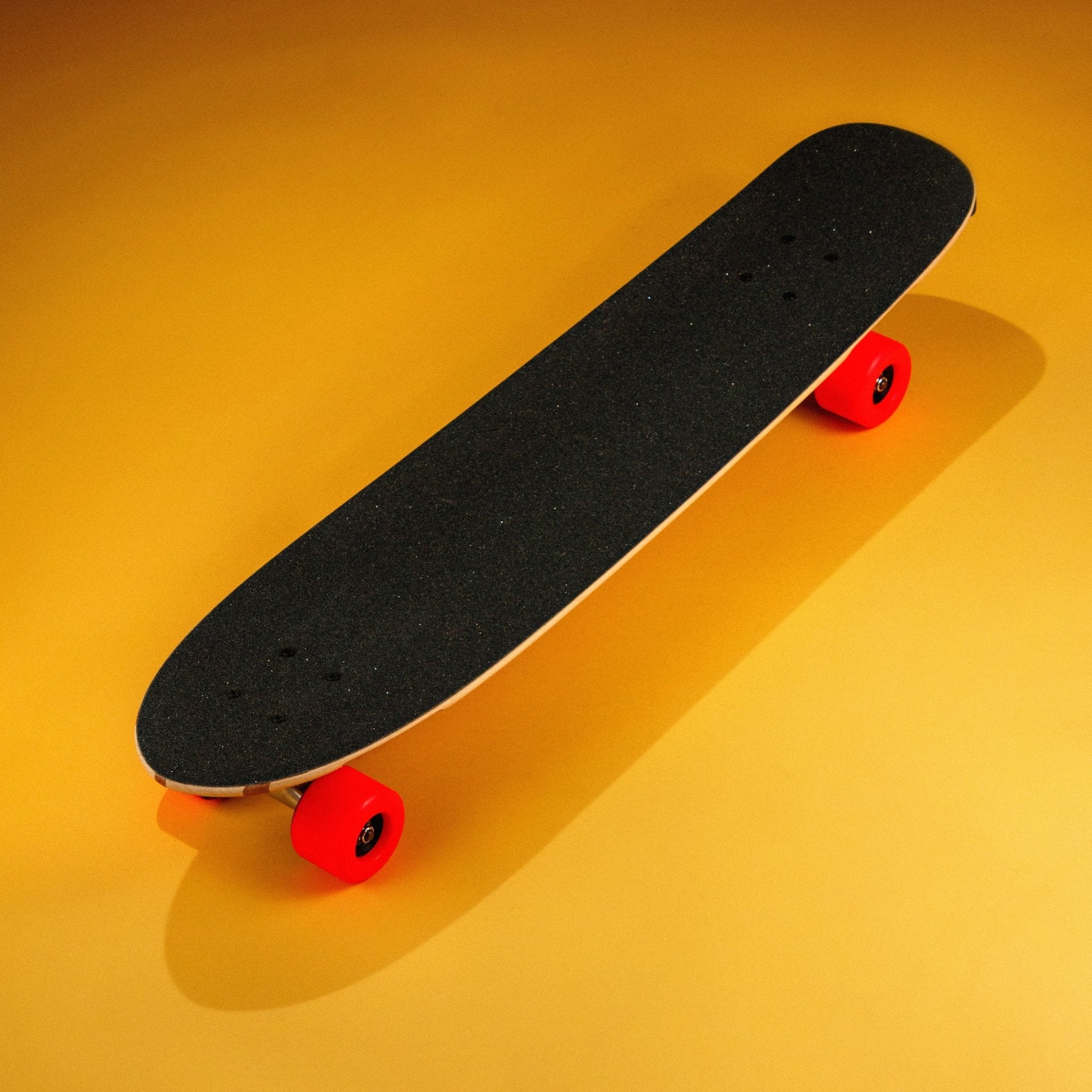 B-Stock Comet Cruiser Skateboard - Save 15%
